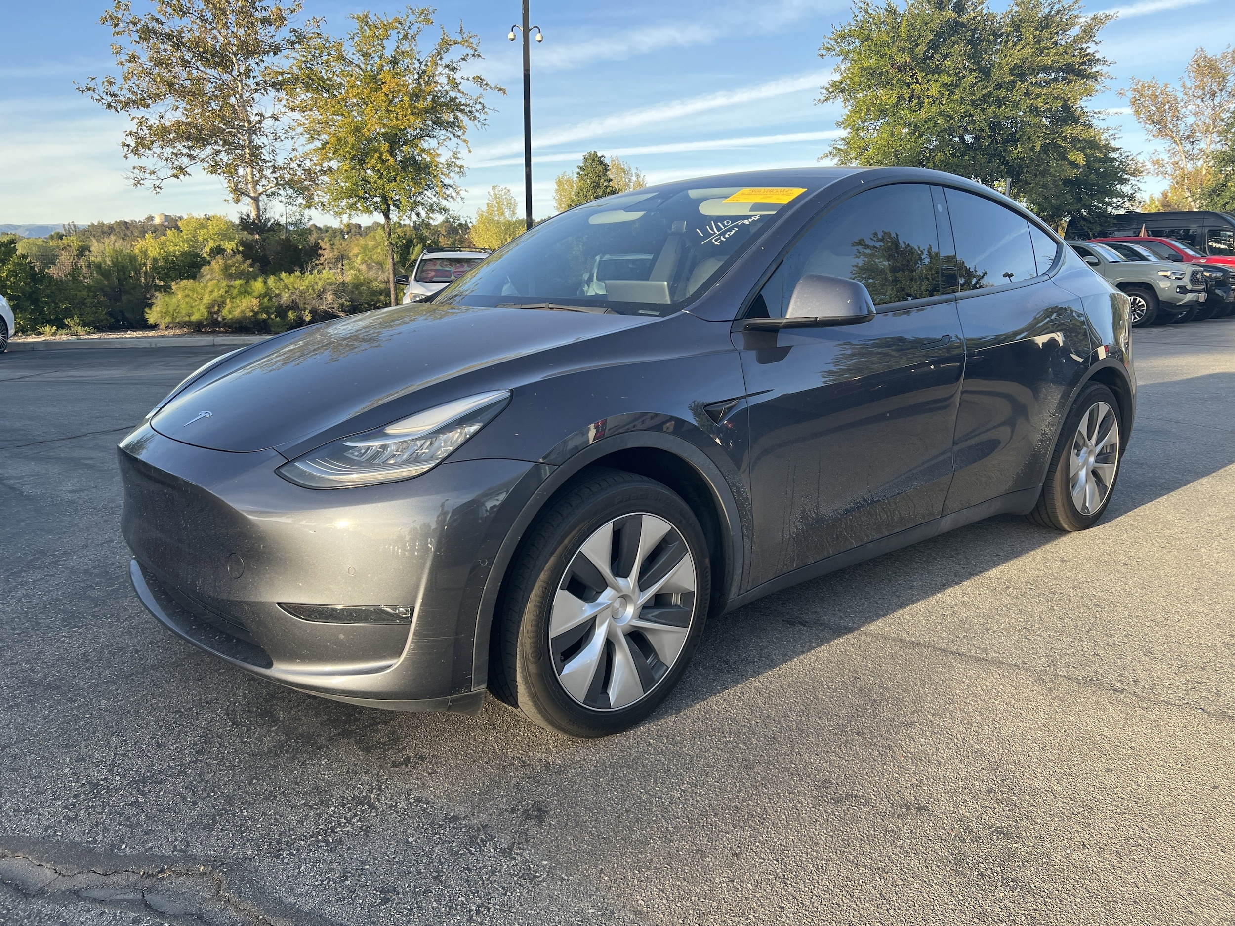 Used 2021 Tesla Model Y Long Range with VIN 5YJYGAEEXMF284978 for sale in Northfield, Minnesota