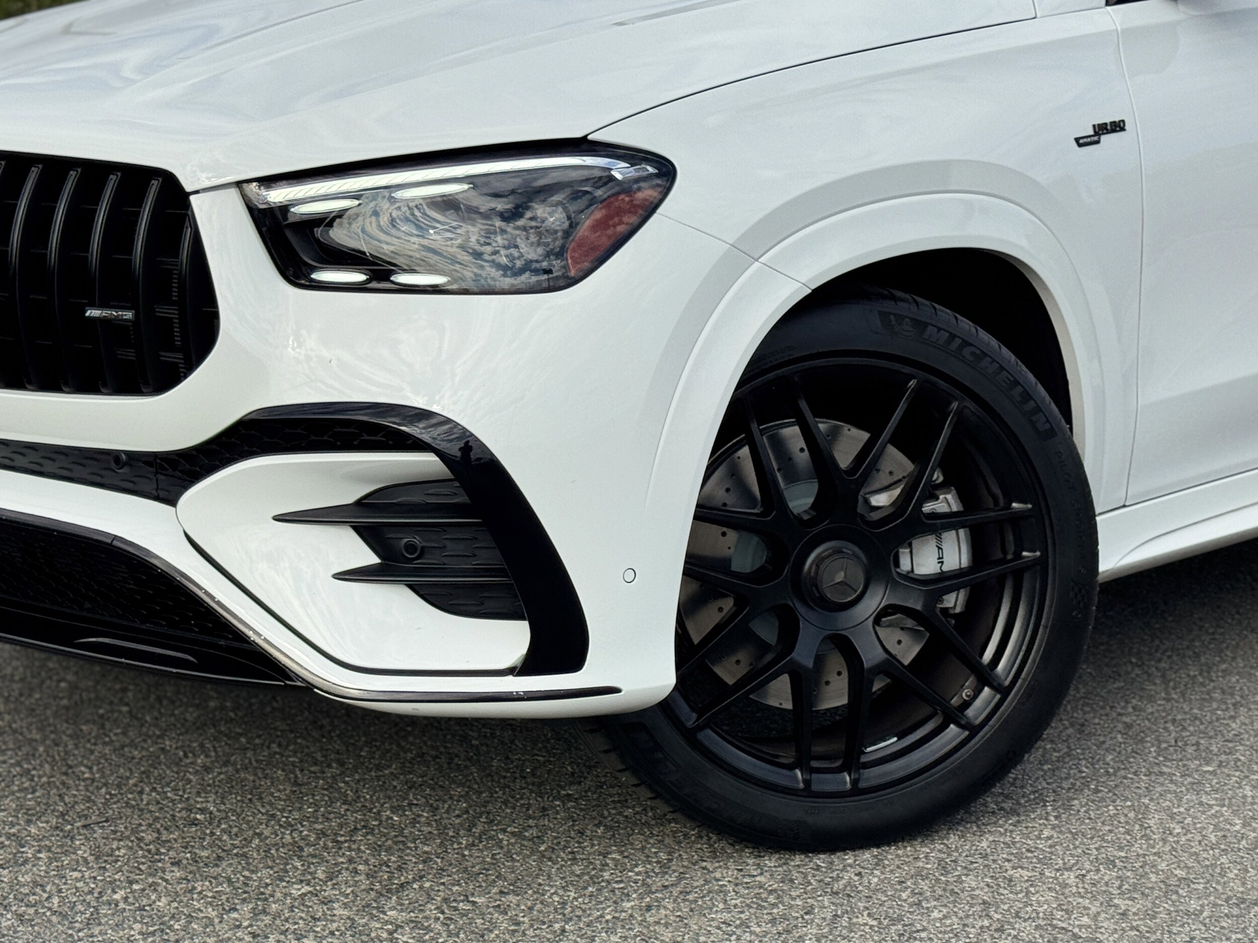 2024 Mercedes Benz GLE 53 AMG photo 3