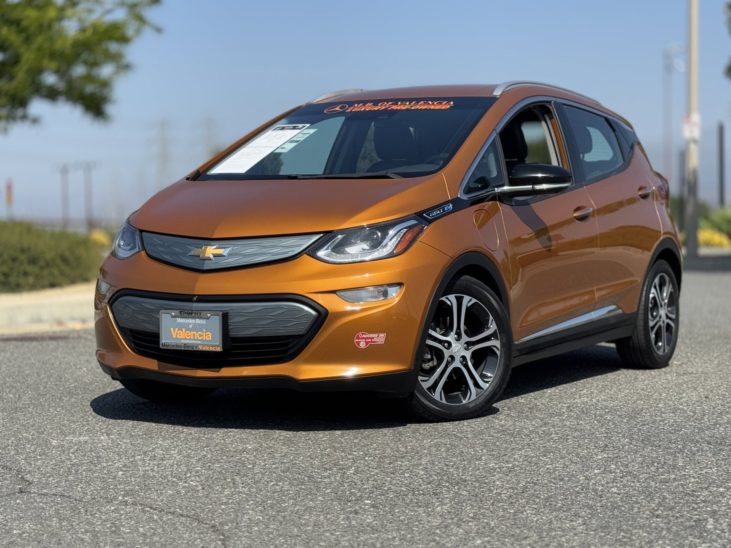 Used 2017 Chevrolet Bolt EV Premier with VIN 1G1FX6S05H4157073 for sale in Santa Clarita, CA