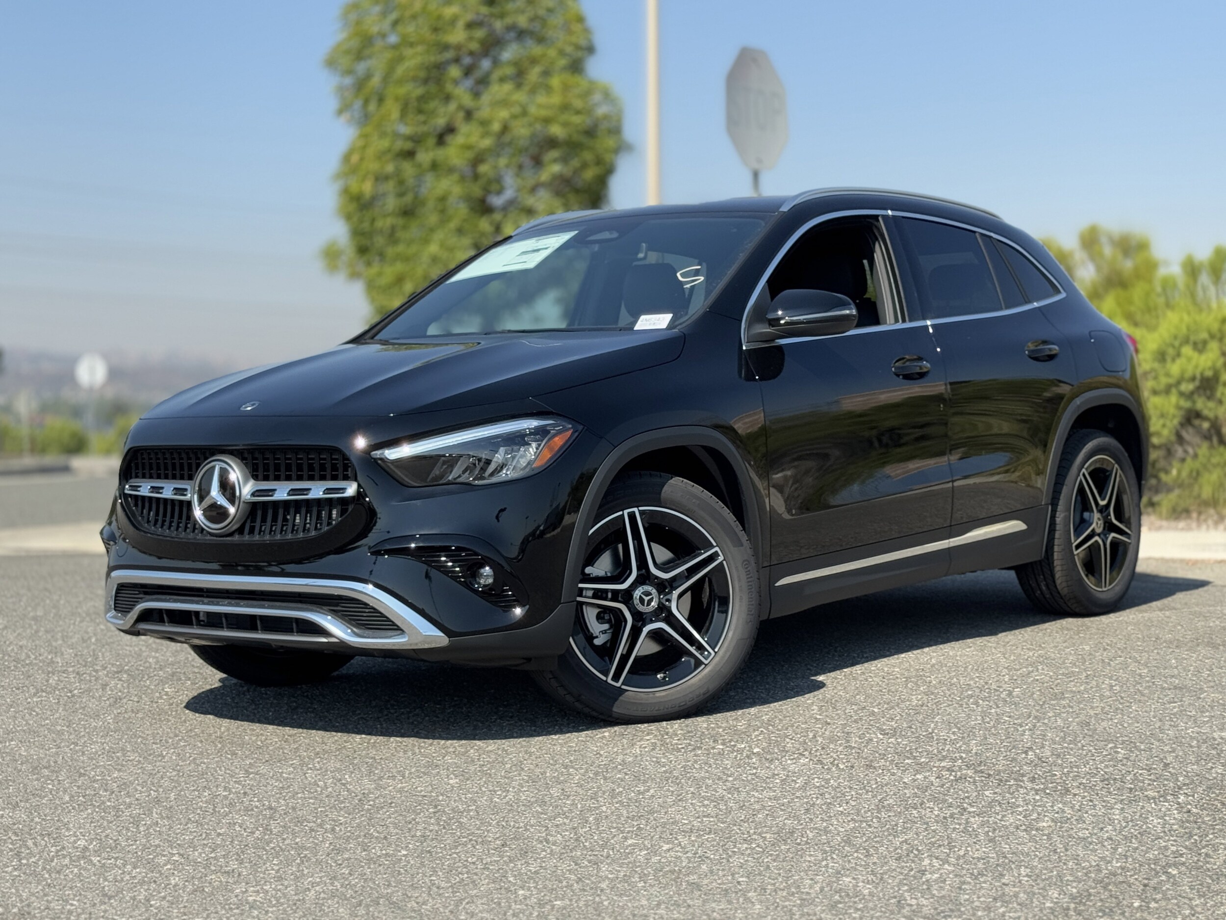 2026 Mercedes Benz GLA 250 photo 2