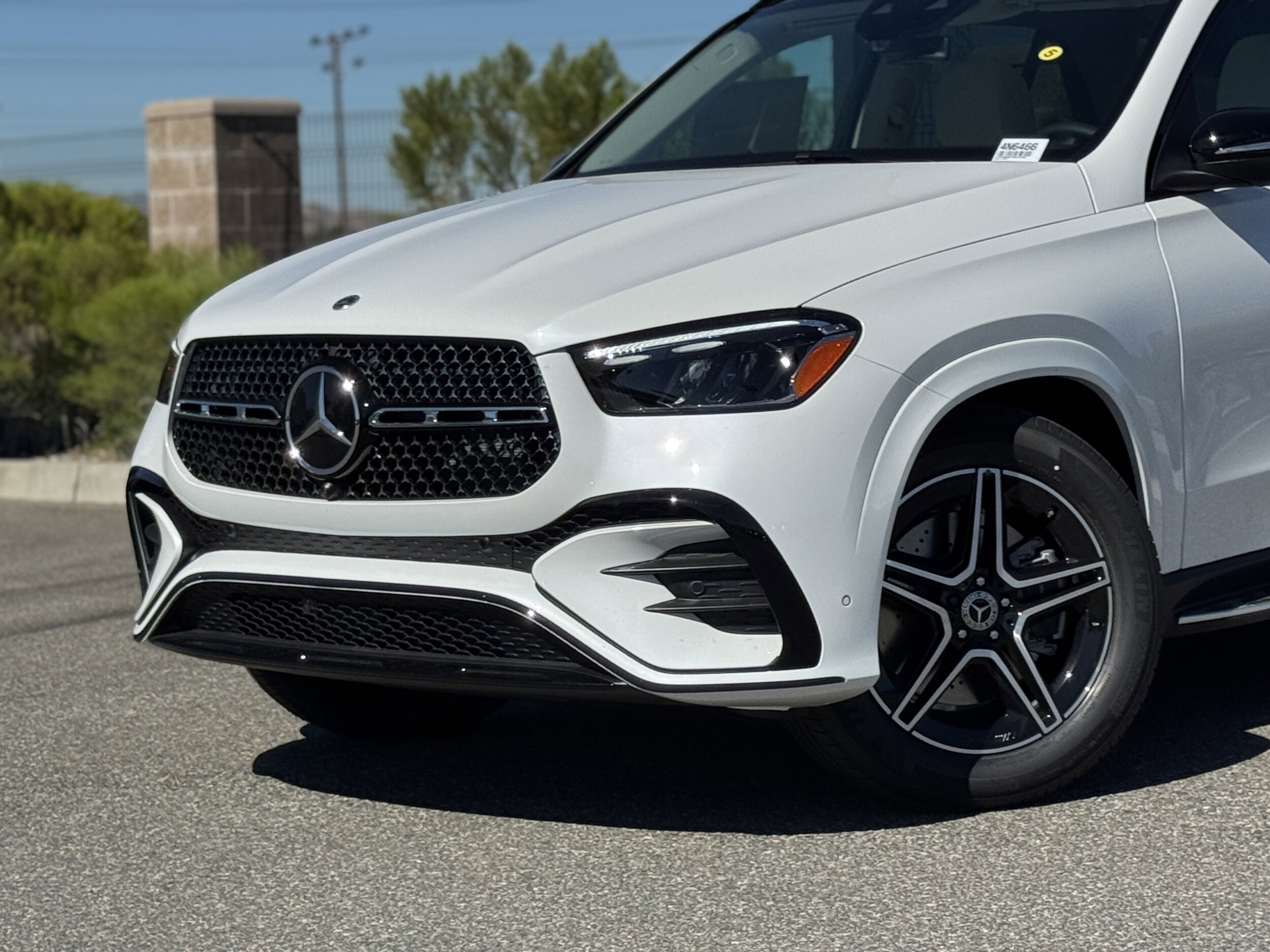 2026 Mercedes Benz GLE 450 4MATIC photo 3