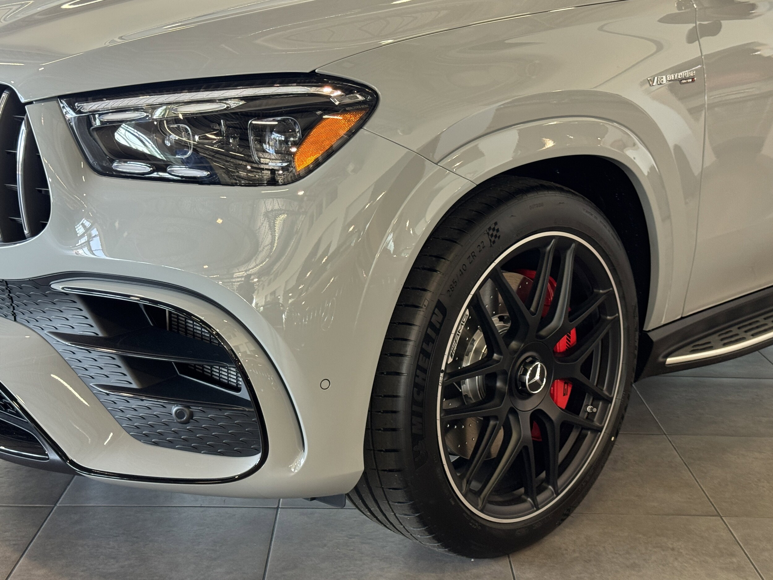 2026 Mercedes Benz GLE 63 S AMG 4MATIC photo 4