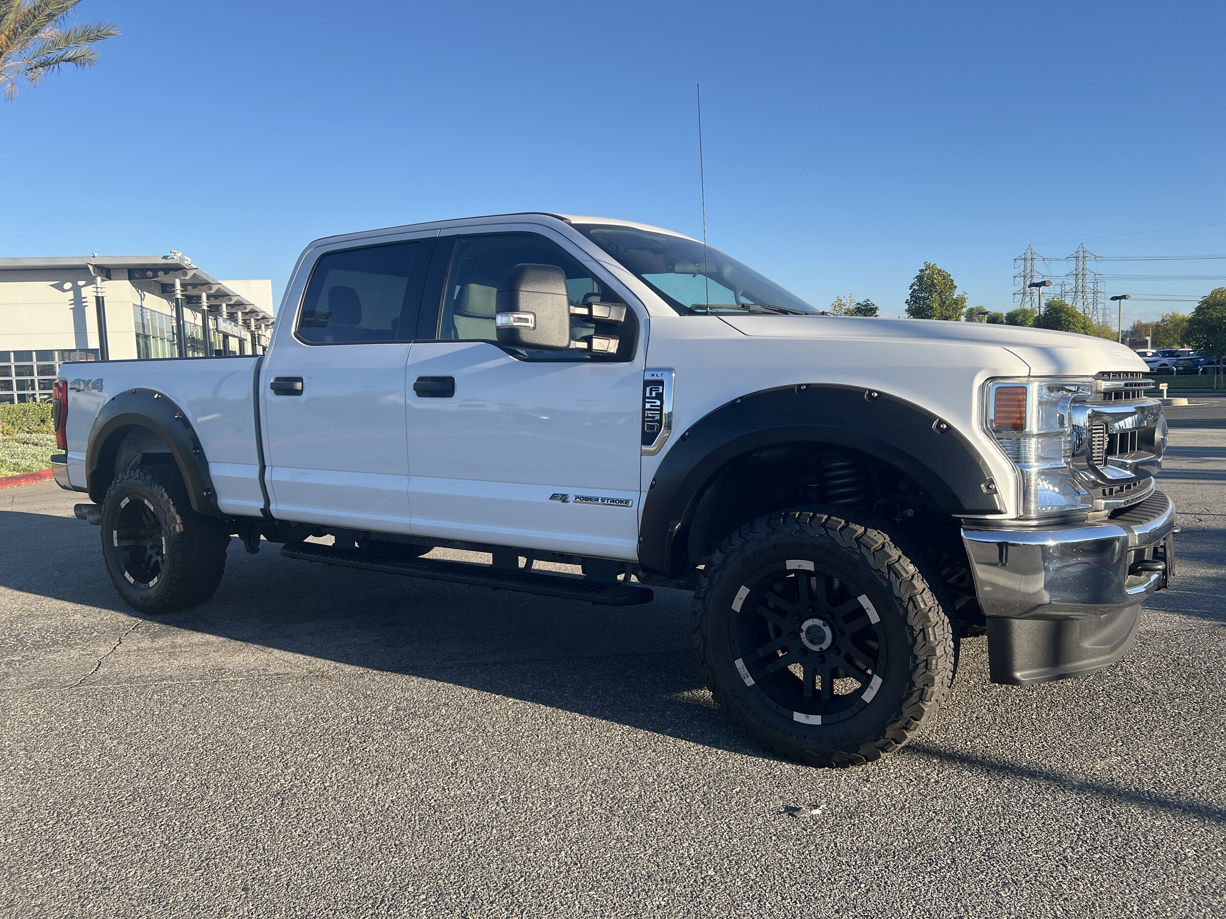 2021 Ford F-250 photo 3
