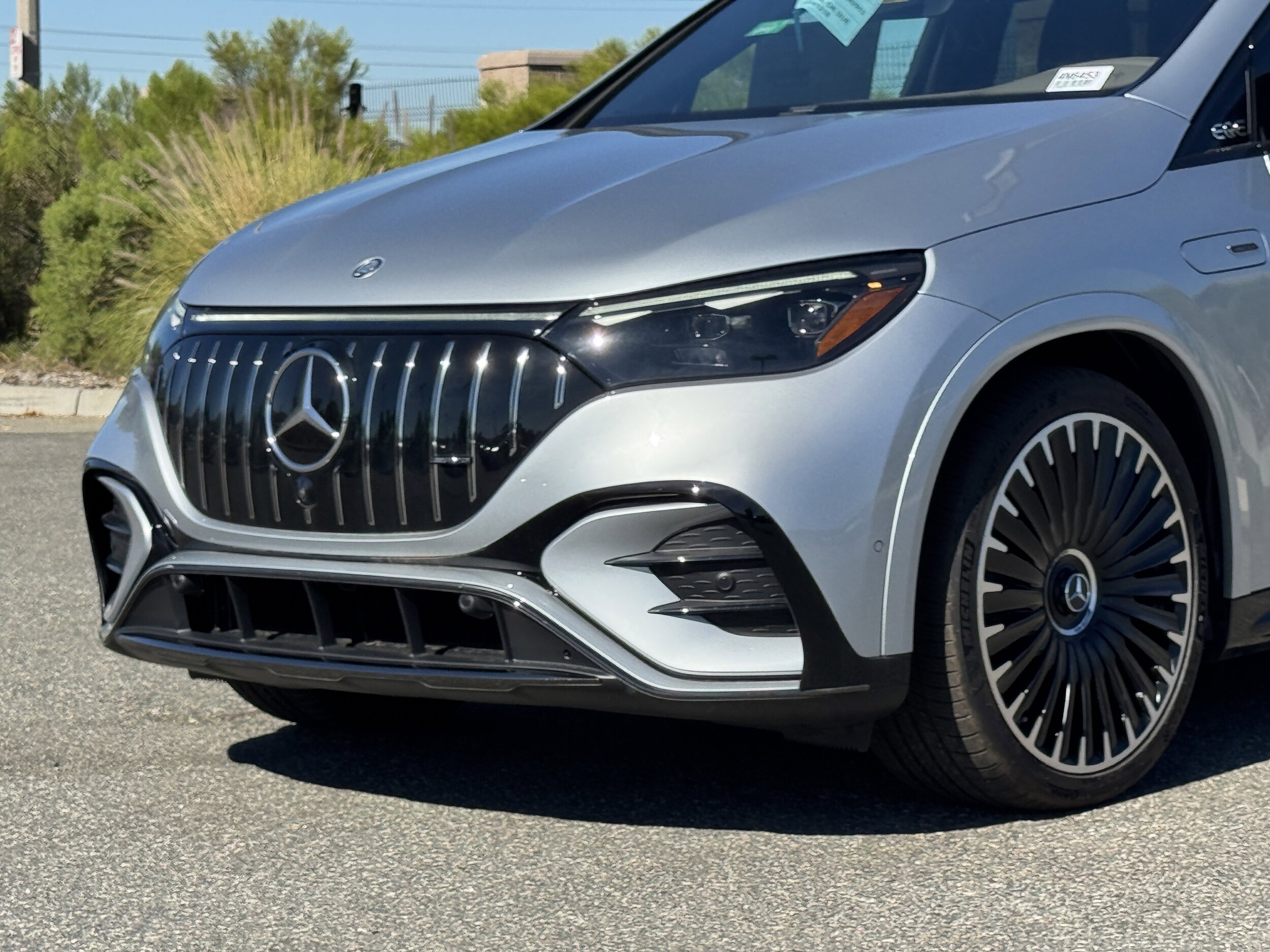 2025 Mercedes Benz EQE SUV AMG photo 2