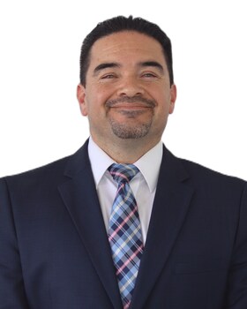 Staff member Daniel Medina from 8e2c6cd5b45e