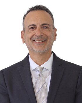Staff member Sy Khalili from ID_676c1b82cccd
