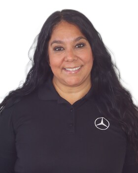 Staff member Trisha Maldonabo from 2f96e345afa8