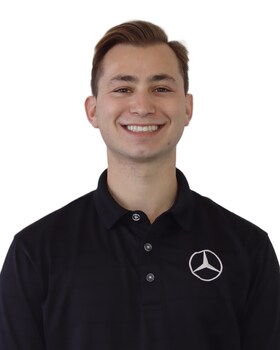 Staff member Ethan Zinshteyn from ID_94875fc235d7