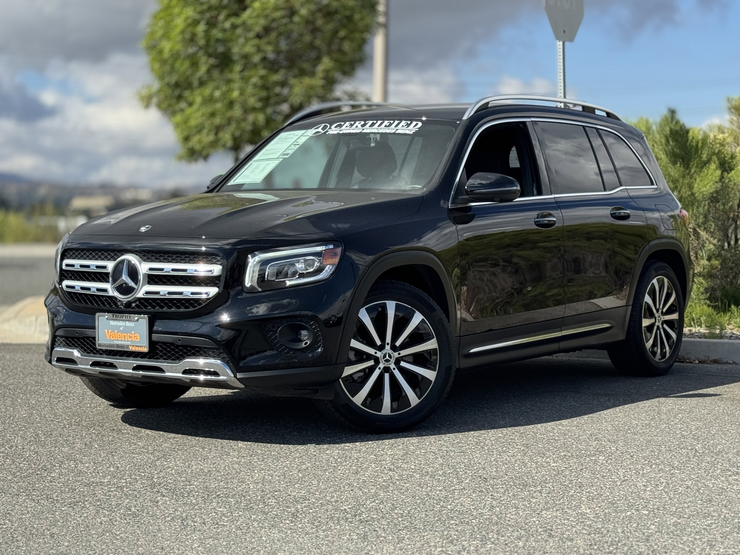 2022 Mercedes Benz GLB 250 photo 2