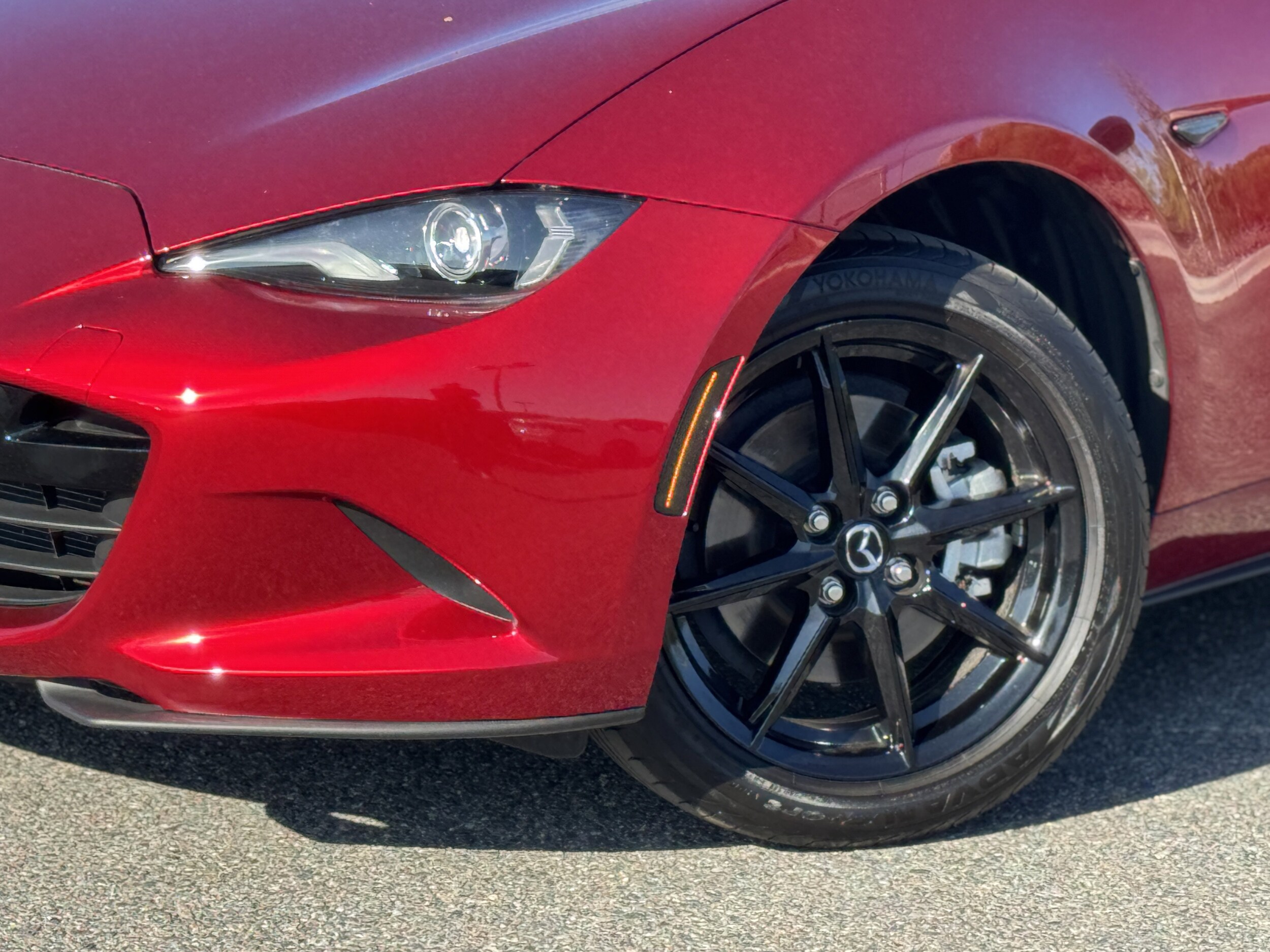 2024 Mazda MX-5 Miata Miata Sport photo 4