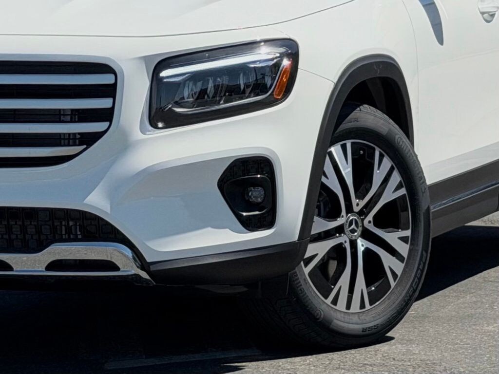 New 2026 Mercedes-Benz GLB 250 SUV