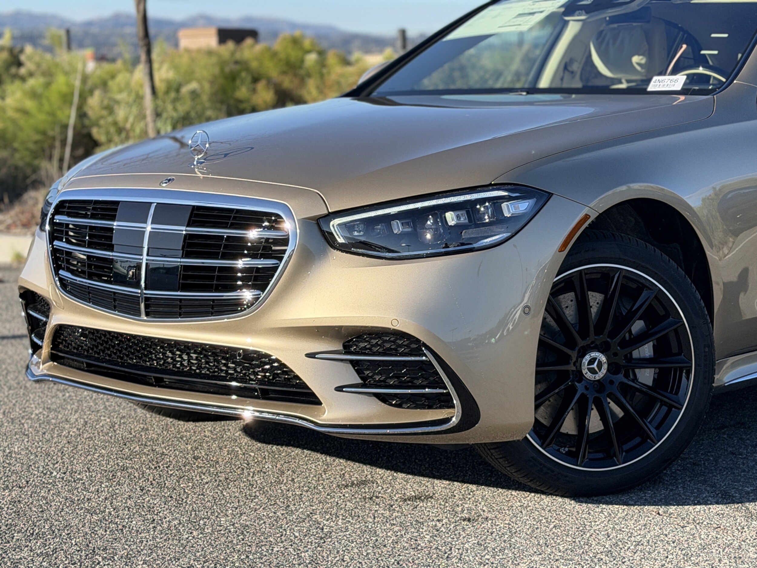 2026 Mercedes Benz S 580 4MATIC photo 3