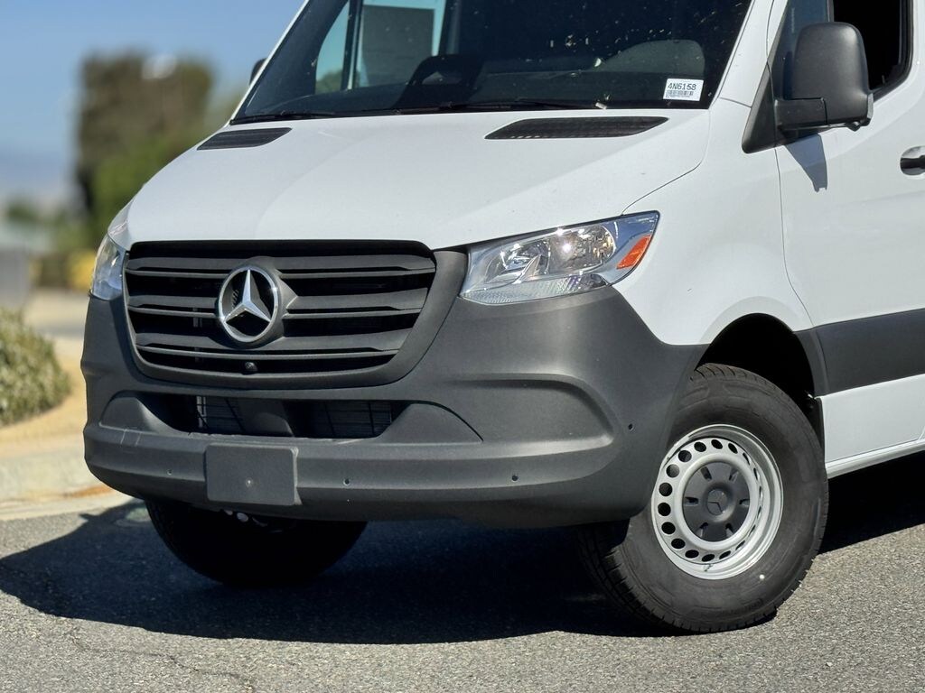 New 2025 Mercedes-Benz Sprinter 2500 Cargo 144 WB Van Cargo Van