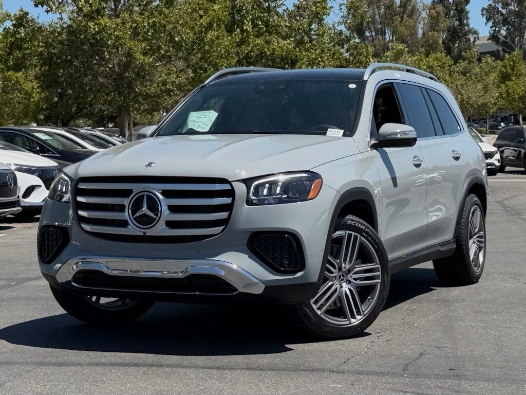 New 2026 Mercedes-Benz GLS 450 SUV