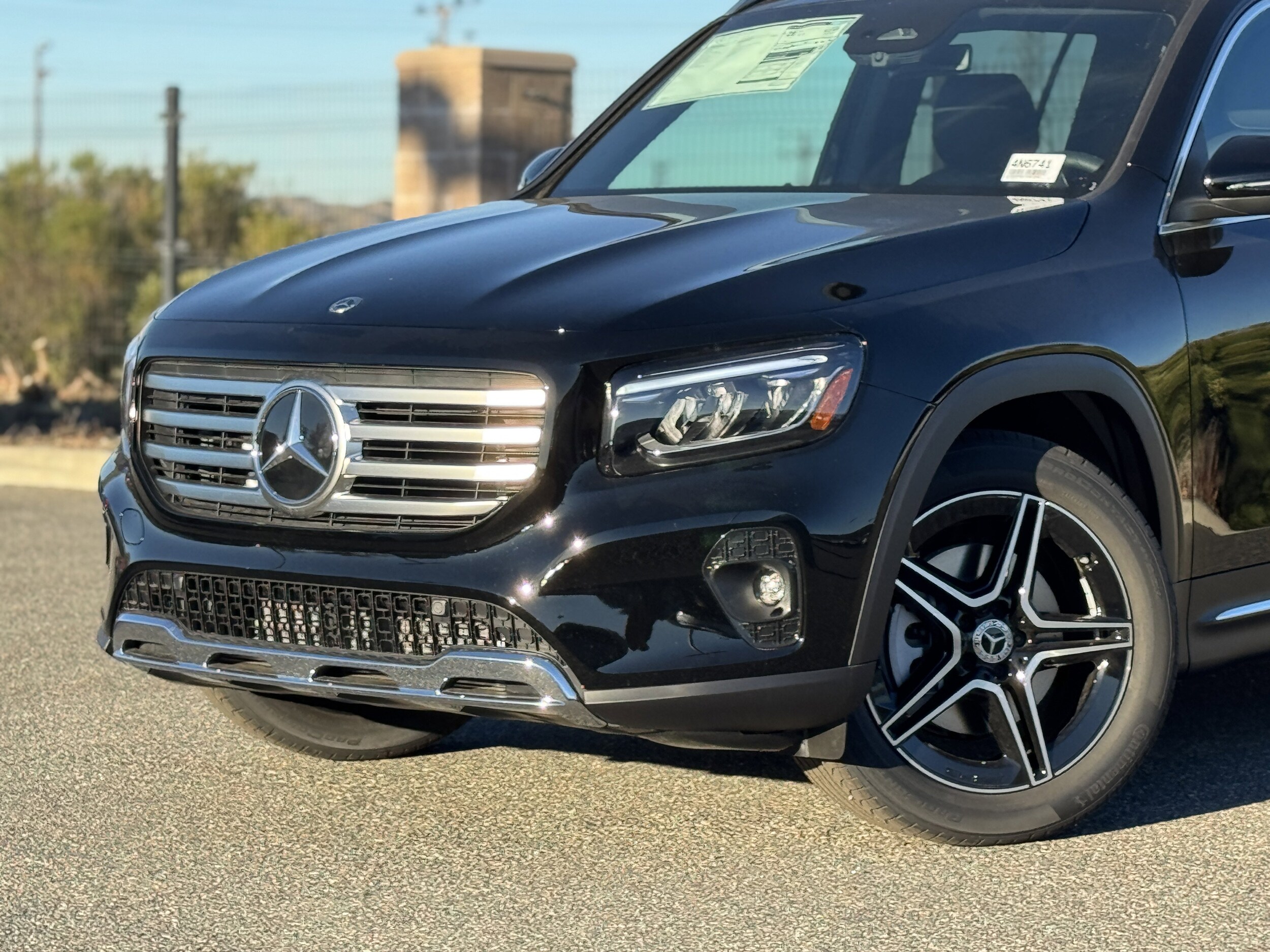 2026 Mercedes Benz GLB 250 photo 3