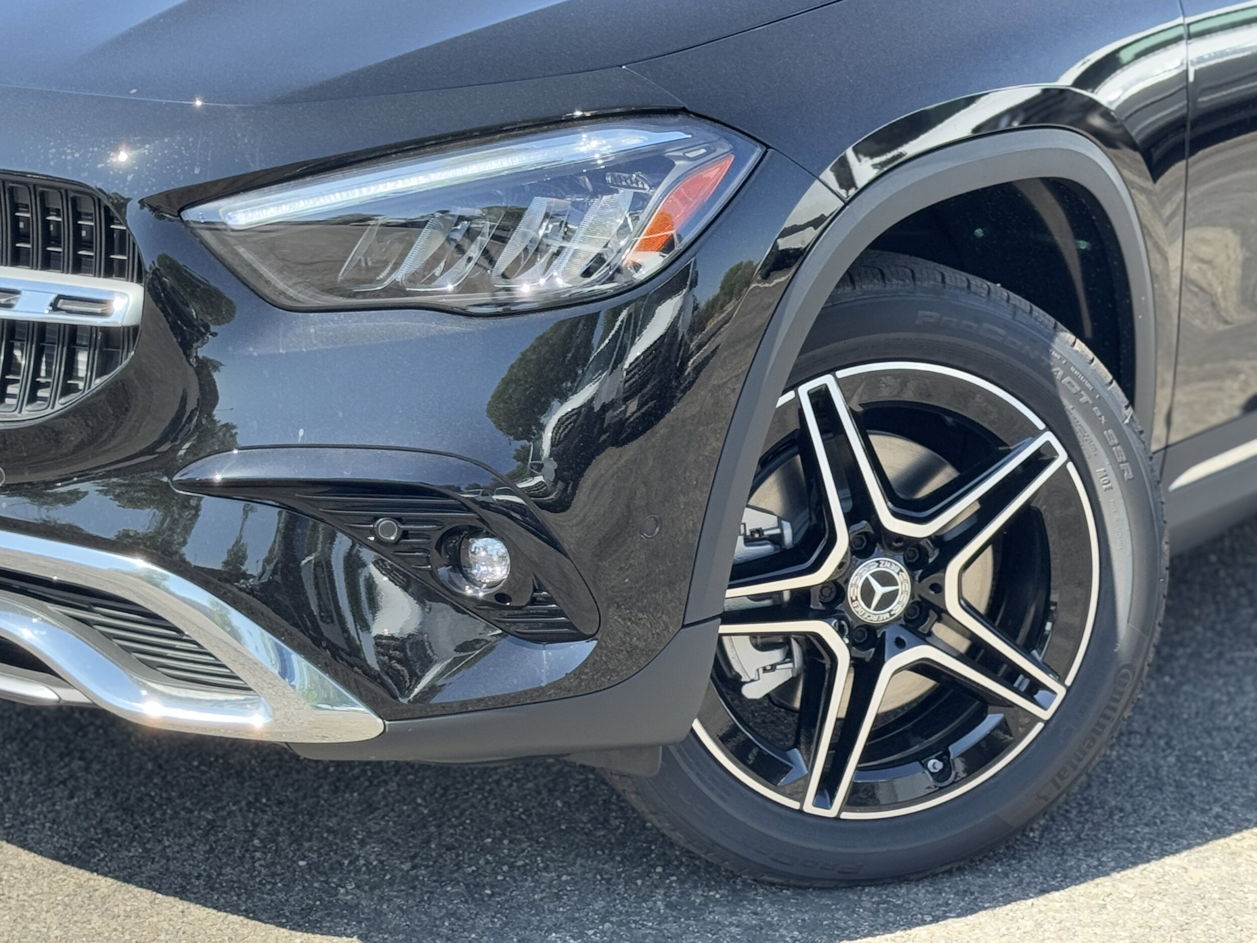 2026 Mercedes Benz GLA 250 photo 2