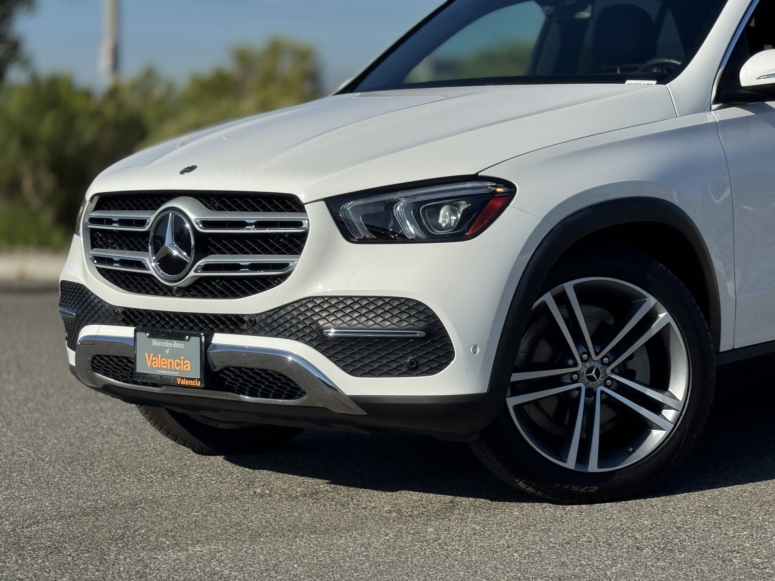 2022 Mercedes Benz GLE 350 photo 2
