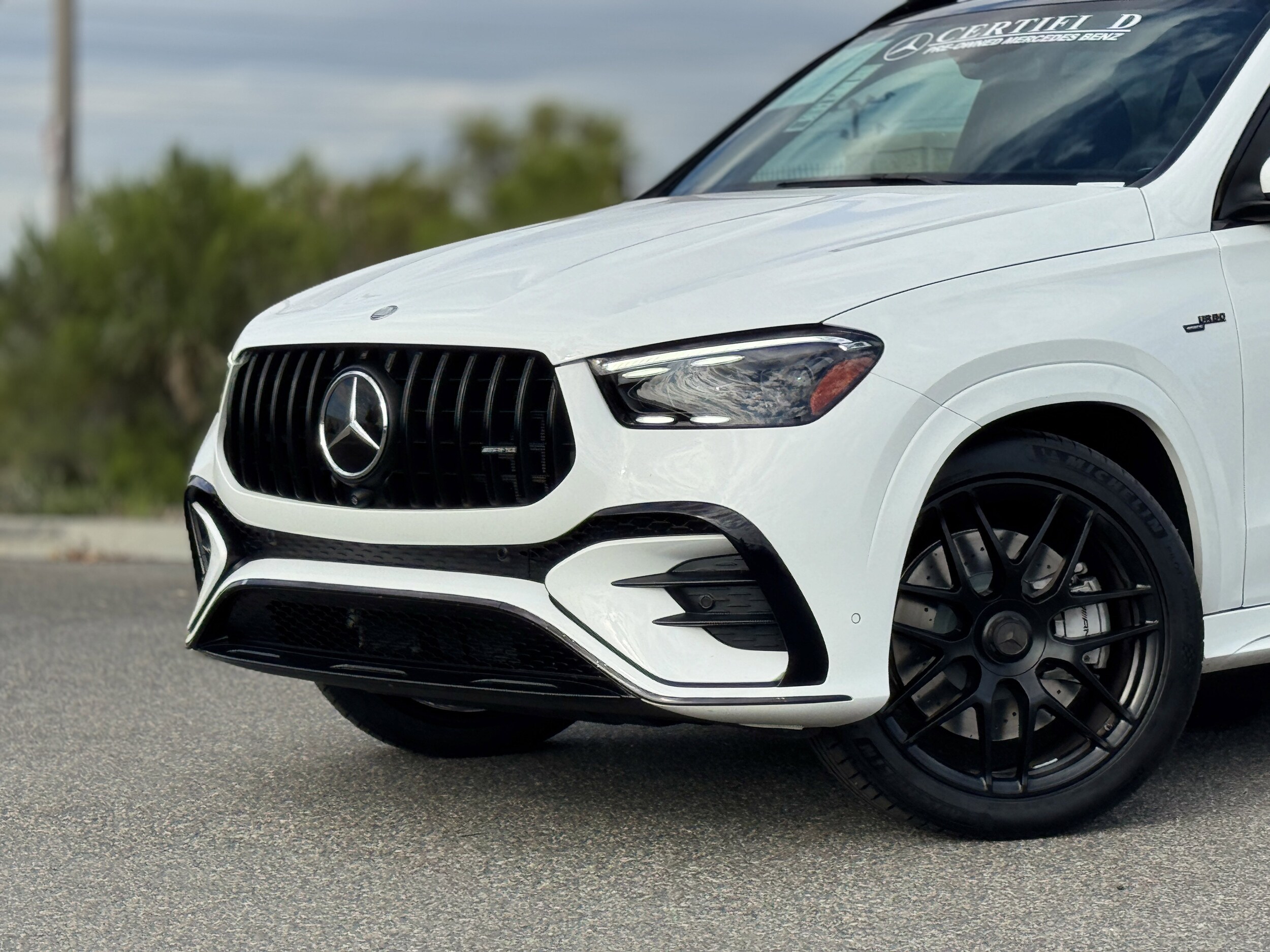 2024 Mercedes Benz GLE 53 AMG photo 2