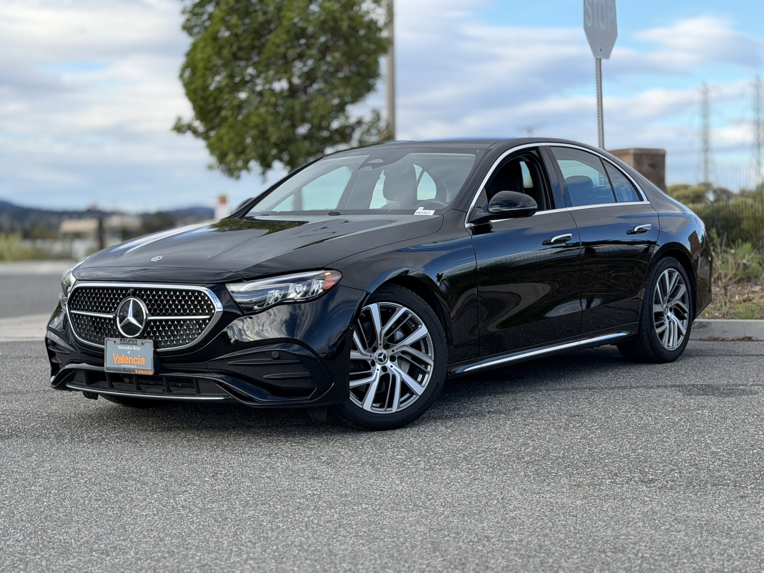 2025 Mercedes Benz E 350 Sedan photo 2