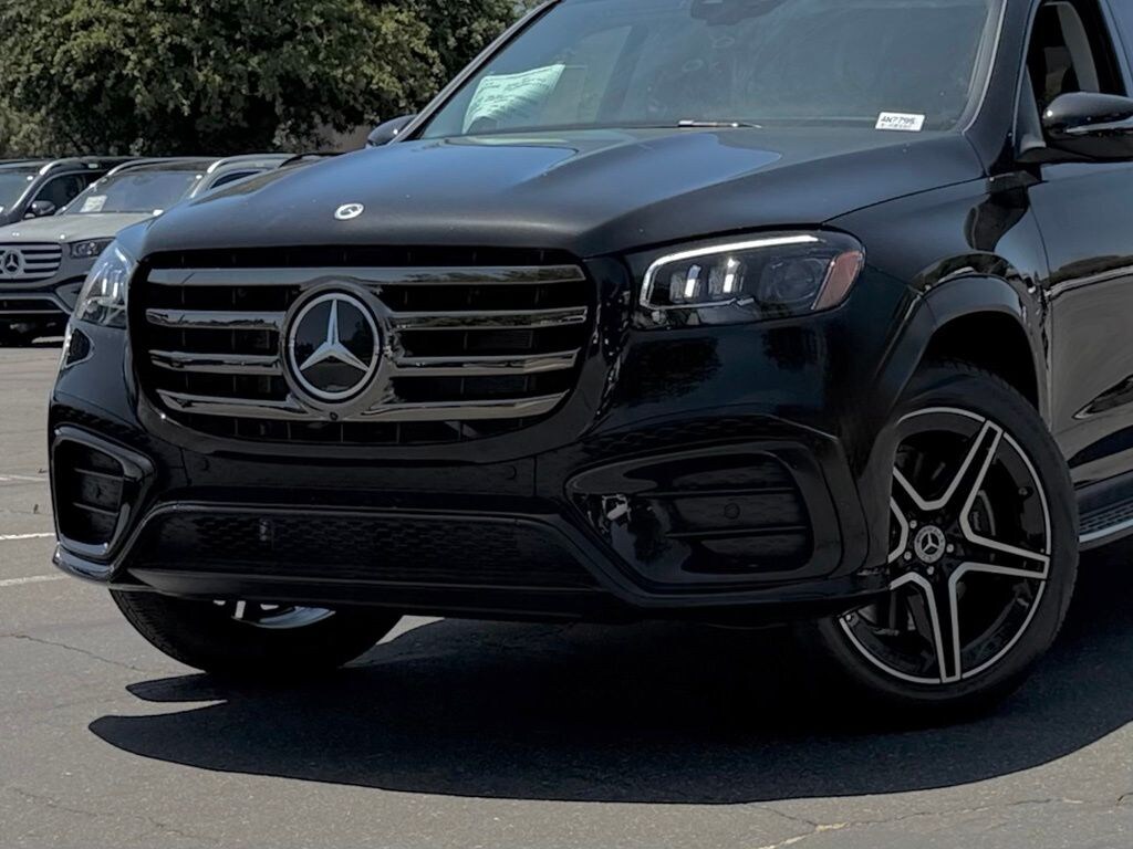 New 2026 Mercedes-Benz GLS 450 SUV