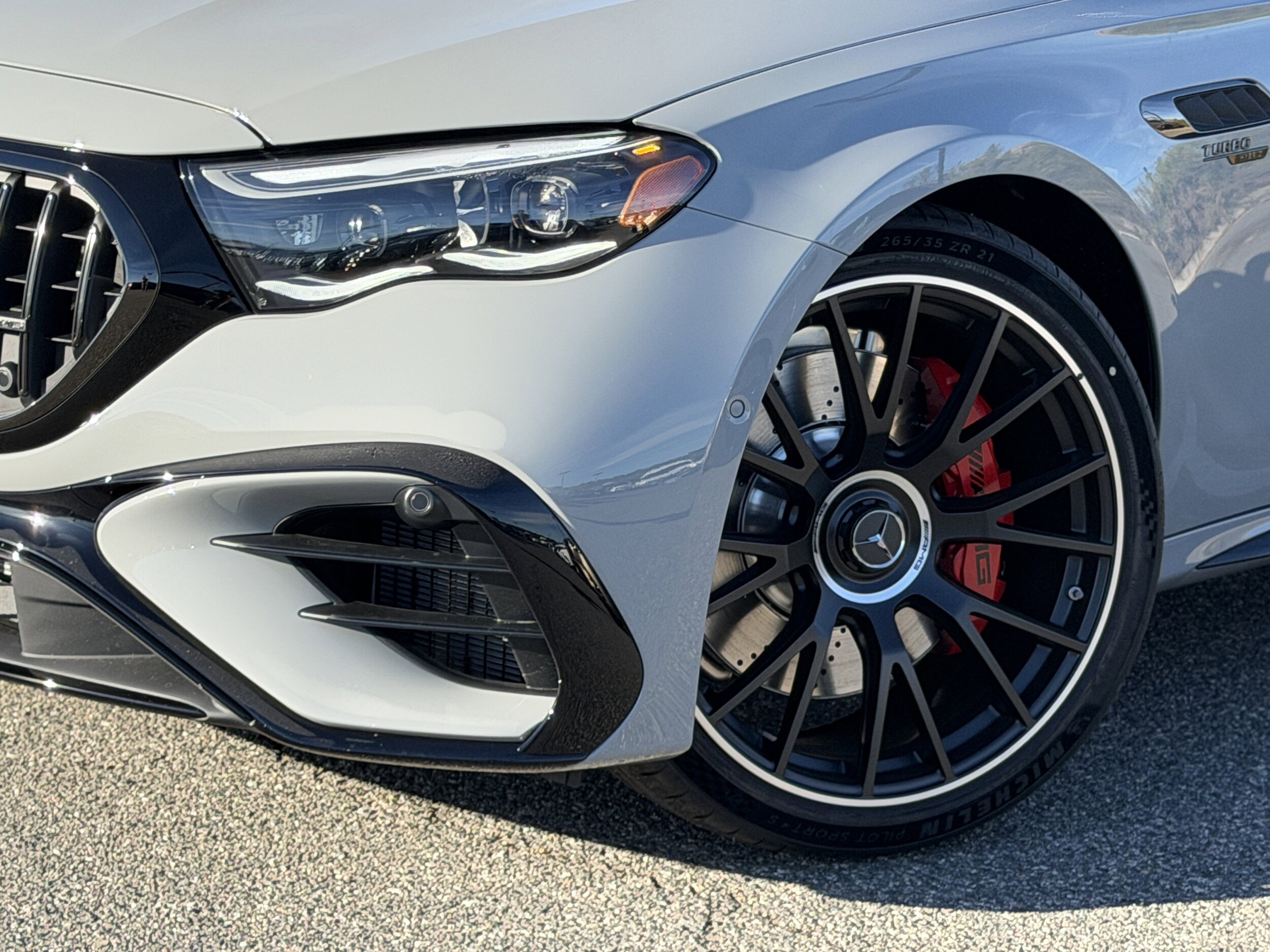 2026 Mercedes Benz E AMG 53 Sedan photo 4