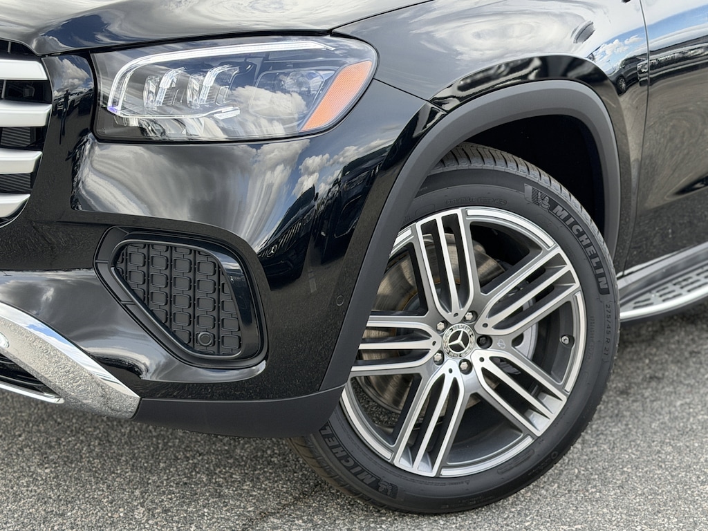 New 2026 Mercedes-Benz GLS 450 SUV
