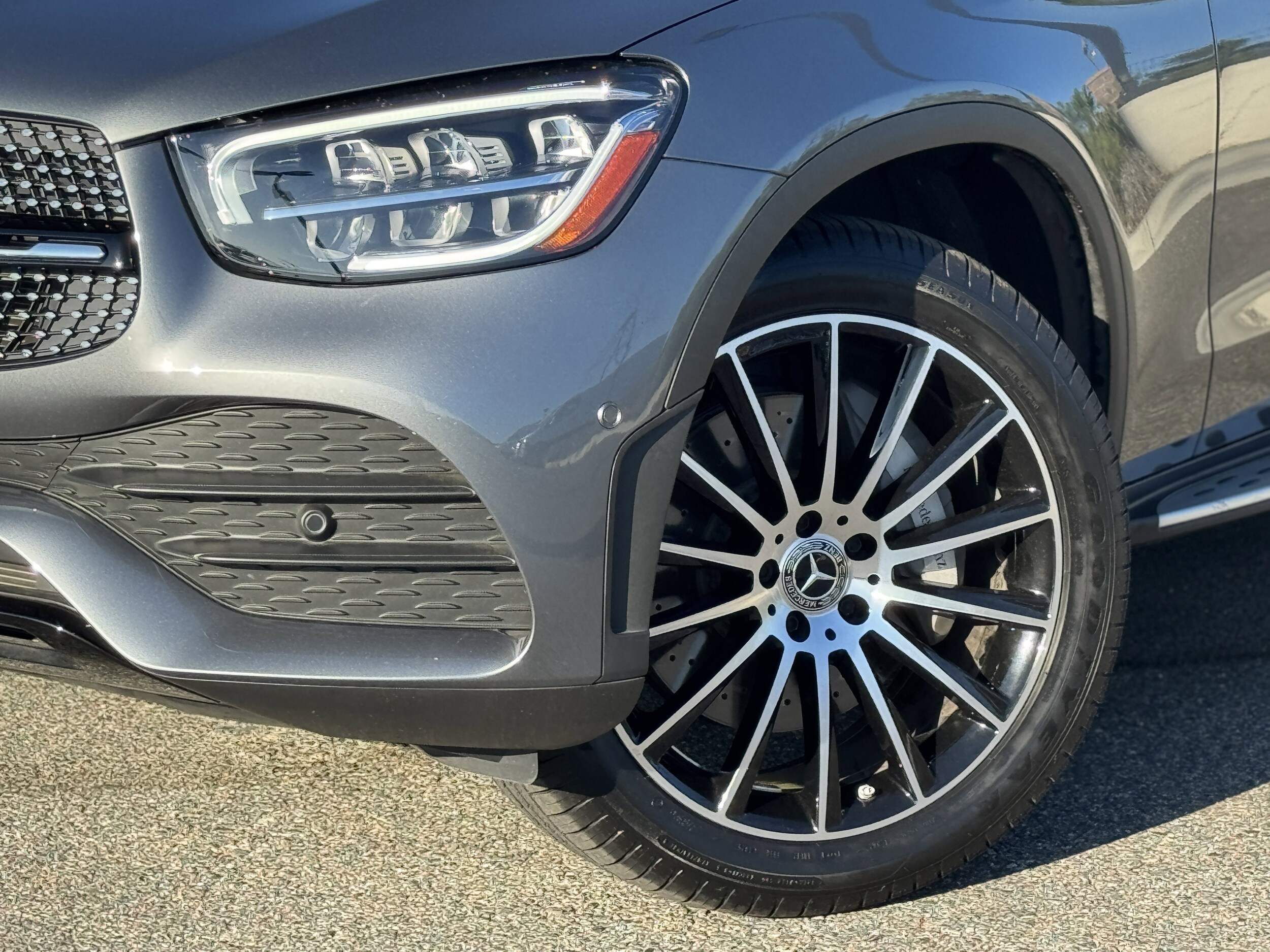 2022 Mercedes Benz GLC 300 Coupe photo 3