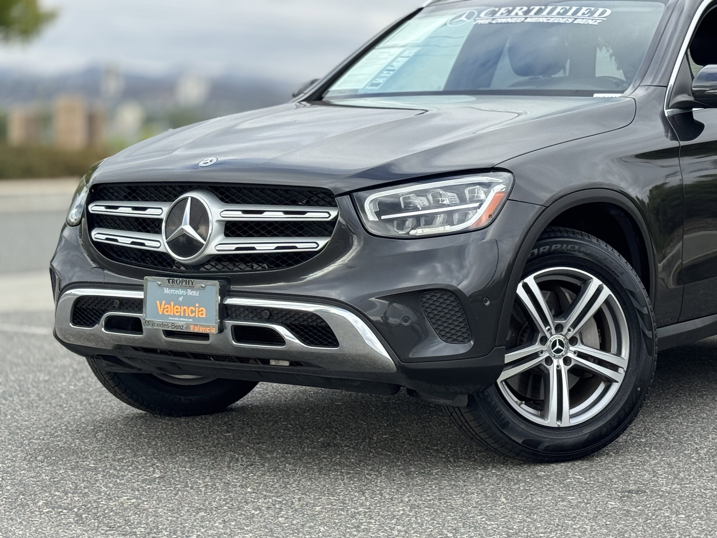 2022 Mercedes Benz GLC 300 photo 3
