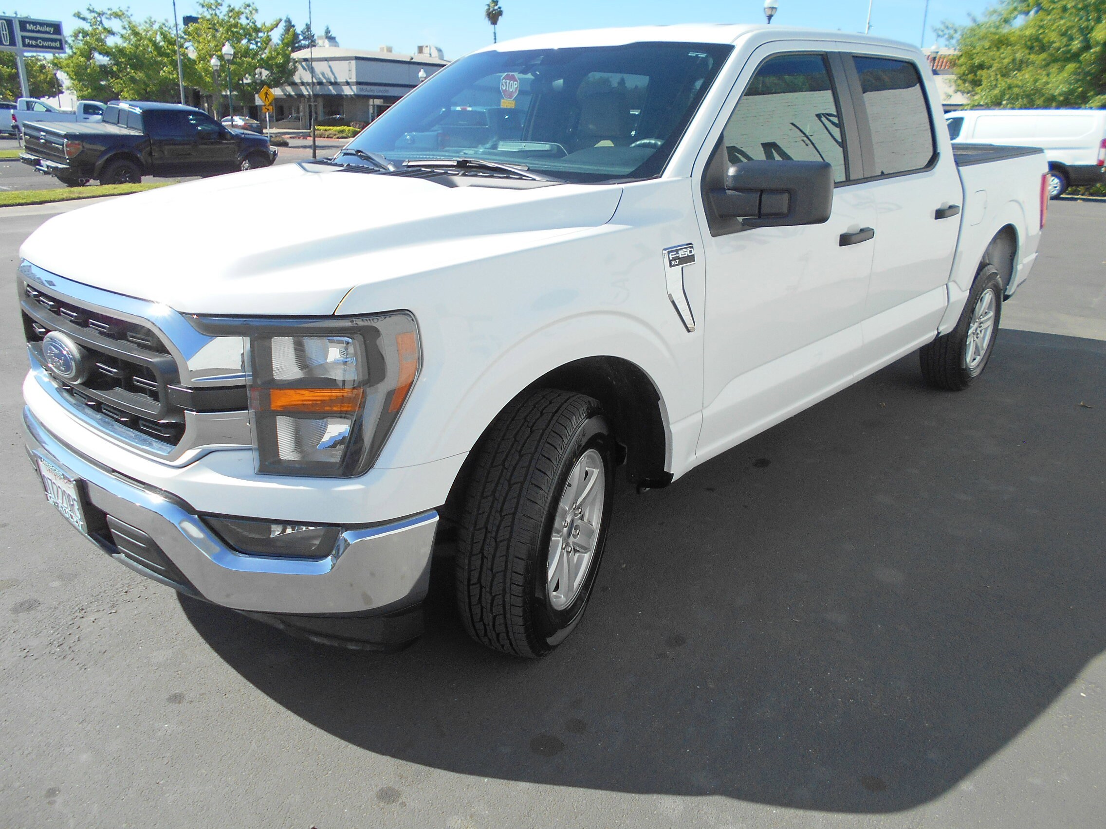 2023 Ford F-150 XLT photo 4