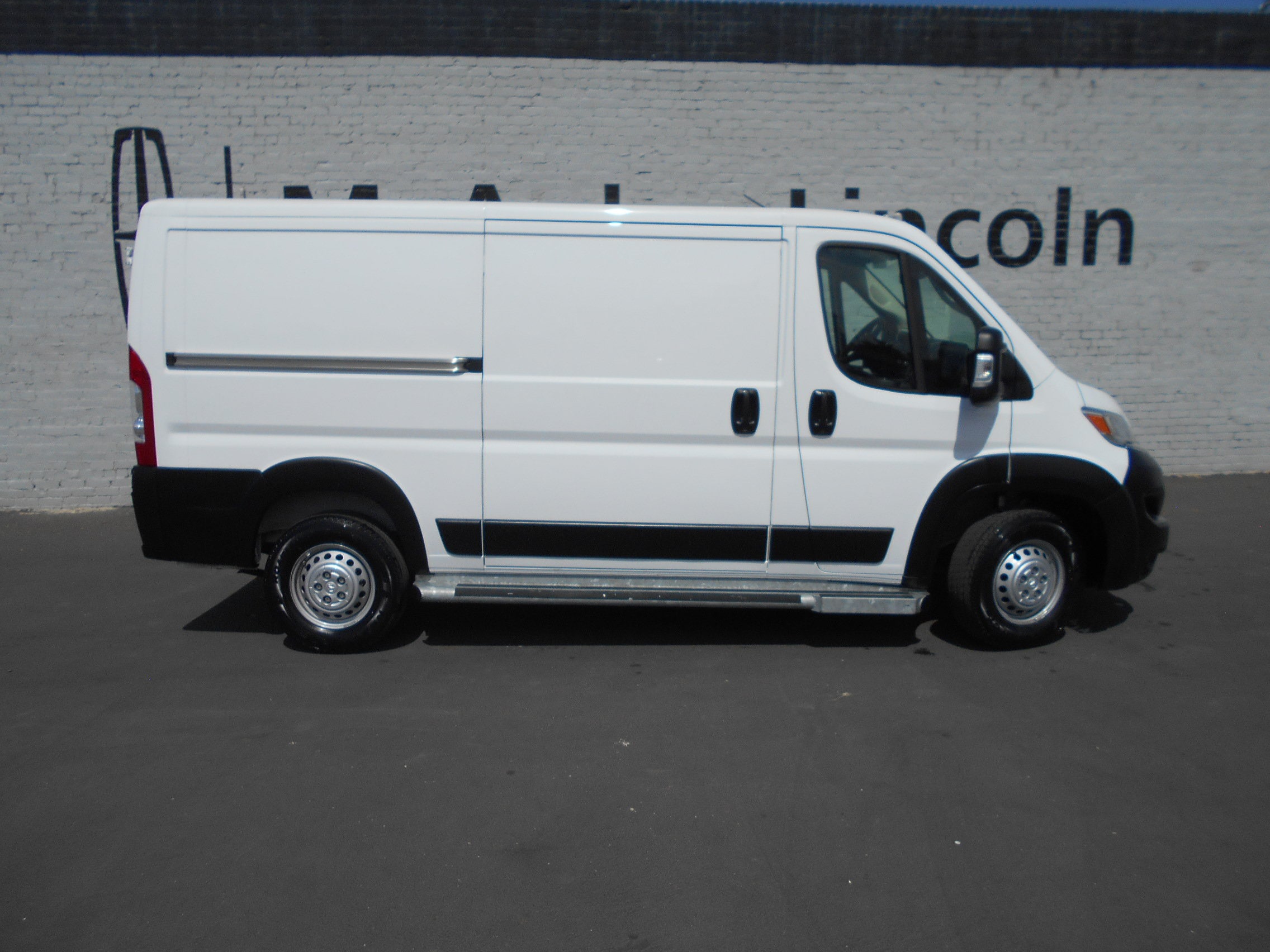 2025 RAM ProMaster Cargo Van