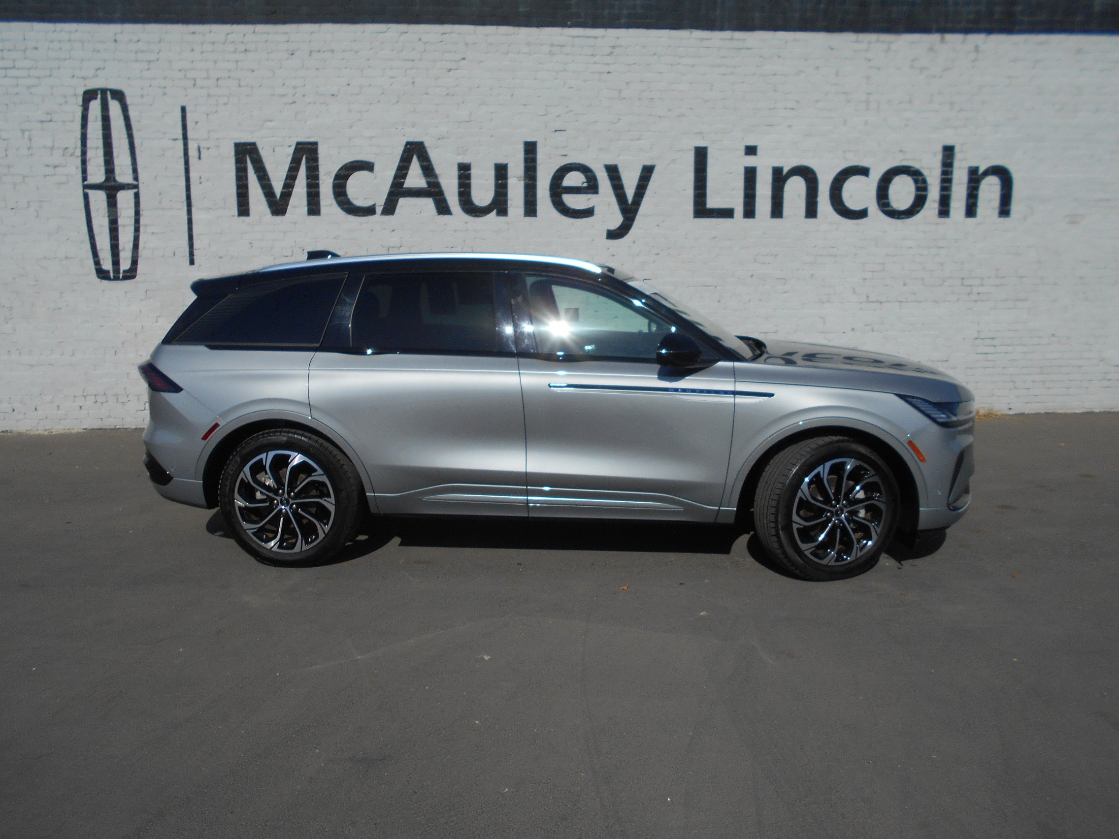 2024 Lincoln Nautilus Reserve