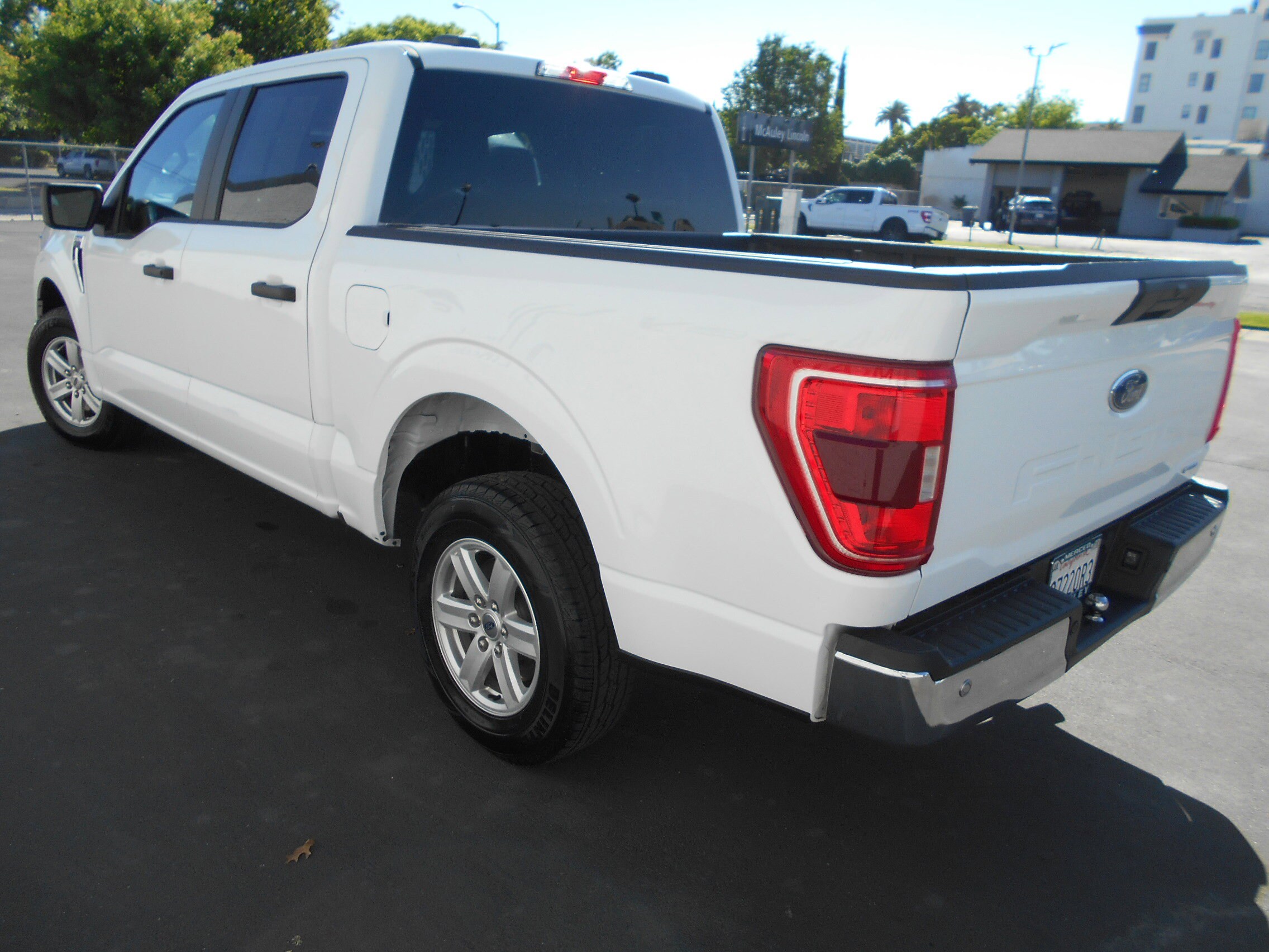 2023 Ford F-150 XLT - Photo 11