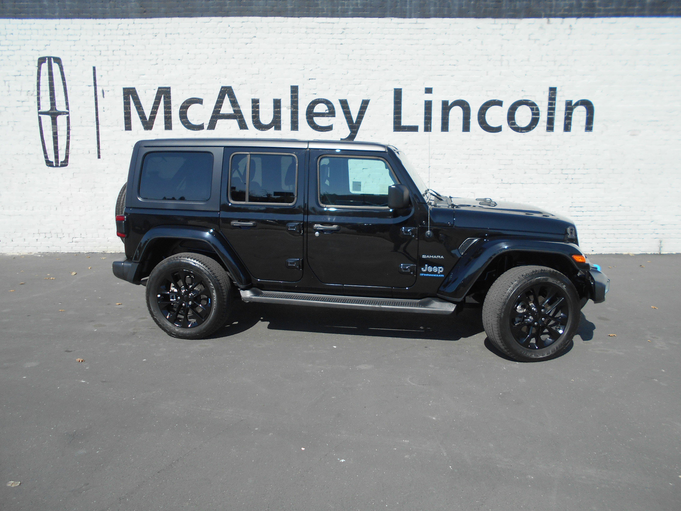 2023 Jeep Wrangler 4xe Sahara 4XE