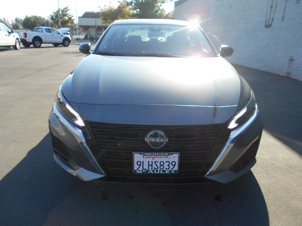 Used 2024 Nissan Altima 2.5 SV Sedan