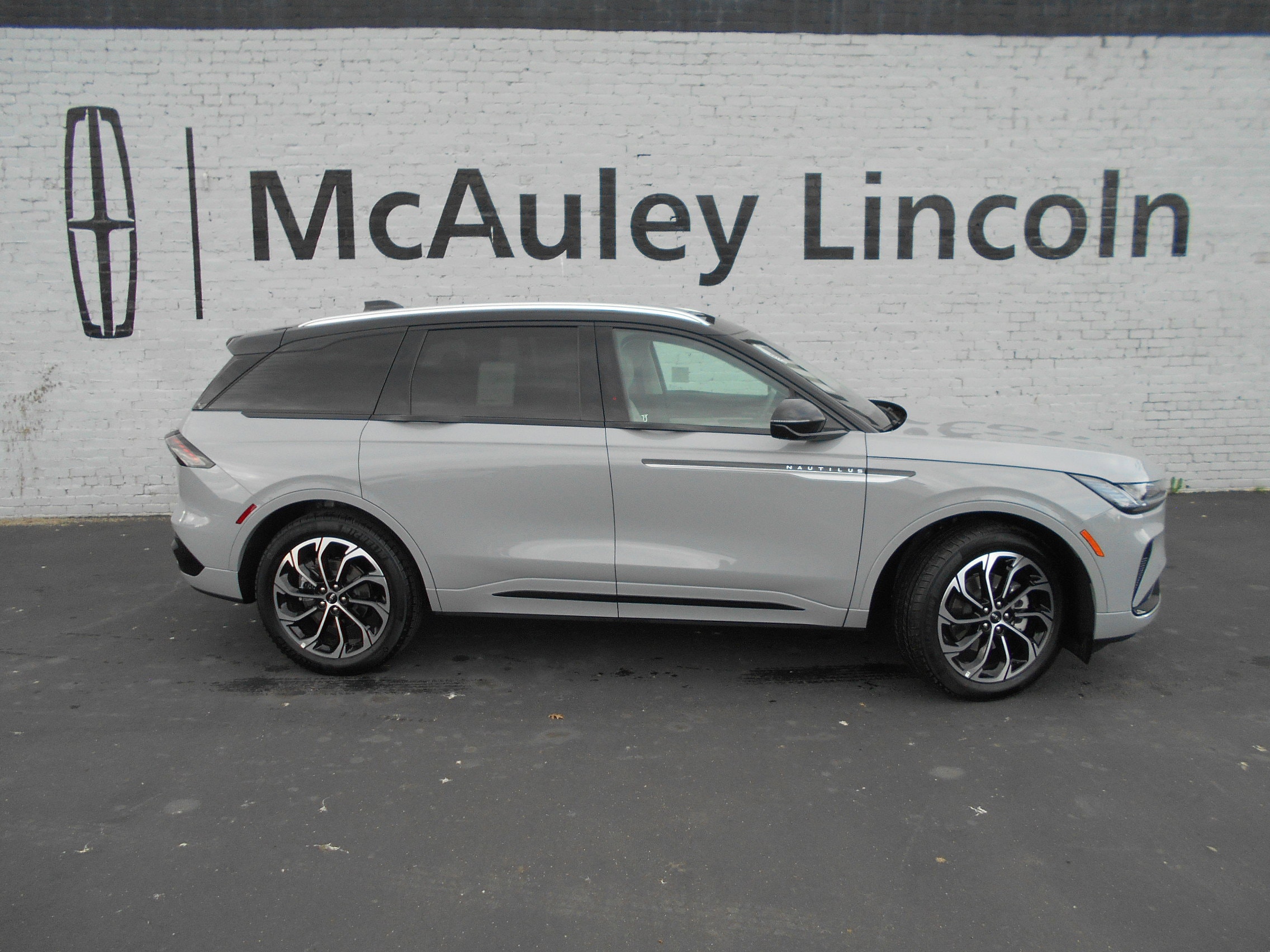 2026 Lincoln Nautilus Reserve AWD's photo