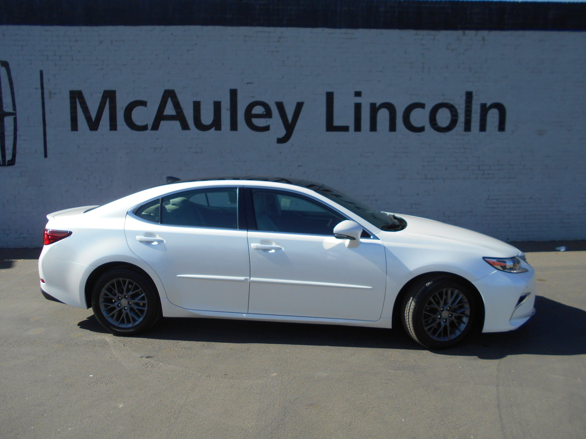 2018 Lexus ES