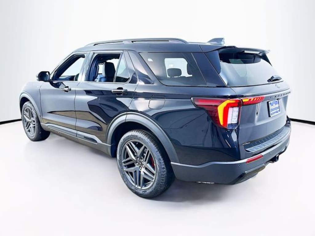 New 2026 Ford Explorer ST-Line SUV