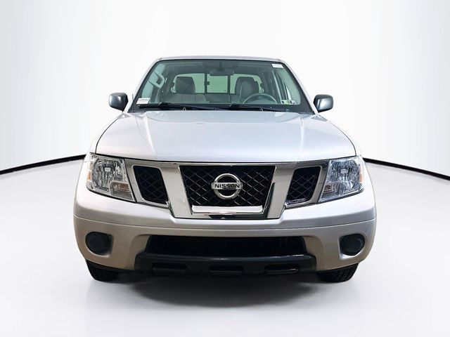 2019 Nissan Frontier SV photo 2