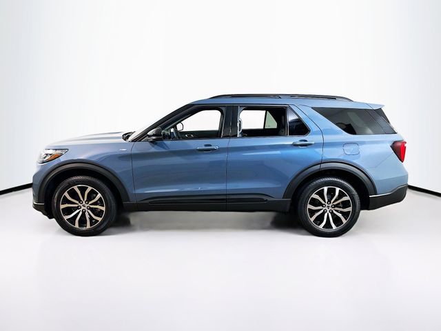 2025 Ford Explorer ST-Line photo 3