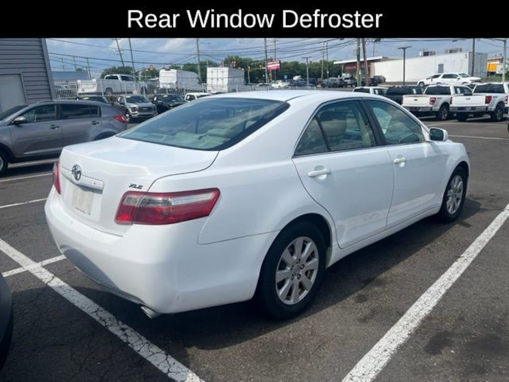 Used 2007 Toyota Camry XLE Sedan