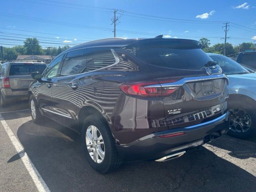 Used 2018 Buick Enclave Essence SUV