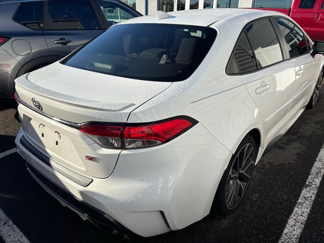 2020 Toyota Corolla SE photo 4