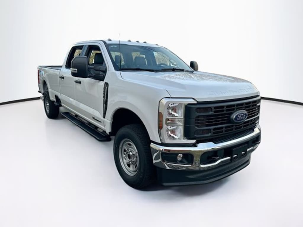 New 2026 Ford F-250 XL Truck Crew Cab