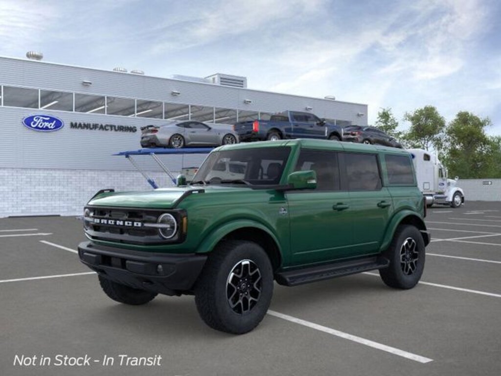 New 2025 Ford Bronco Outer Banks SUV