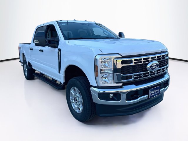 New 2027 Ford F-250 XLT Truck Crew Cab