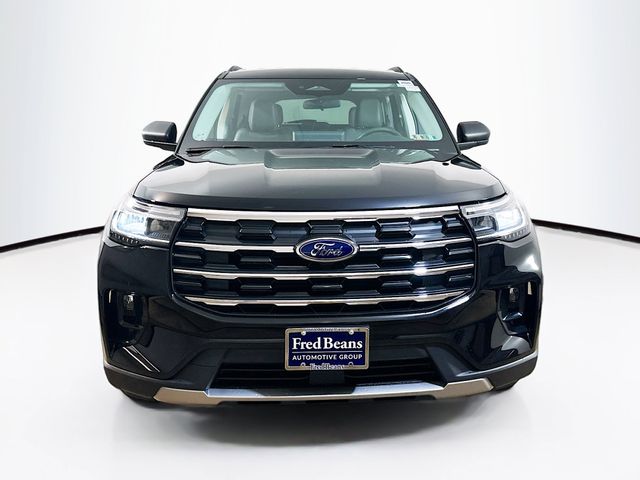 2026 Ford Explorer photo 2