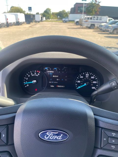 2026 Ford E-350 Base photo 4
