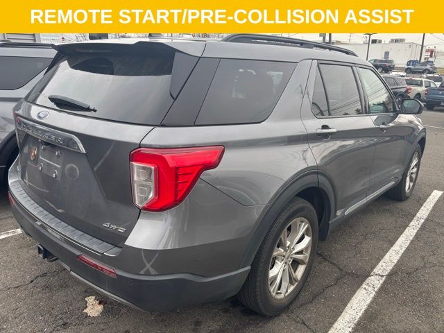 2021 Ford Explorer XLT photo 3
