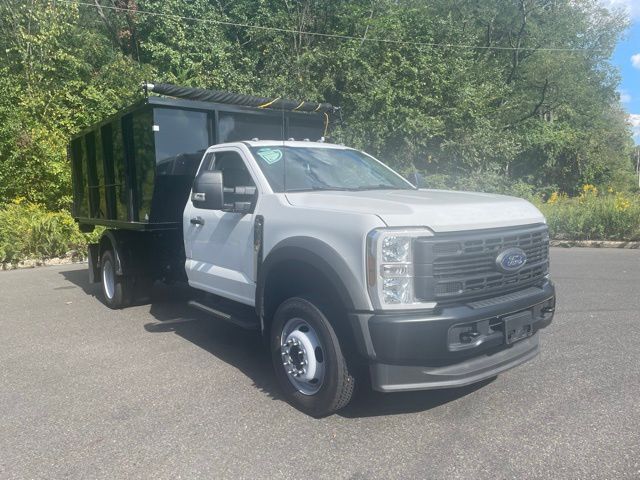 2024 Ford F-550 Super Duty Chassis Cab XL's photo