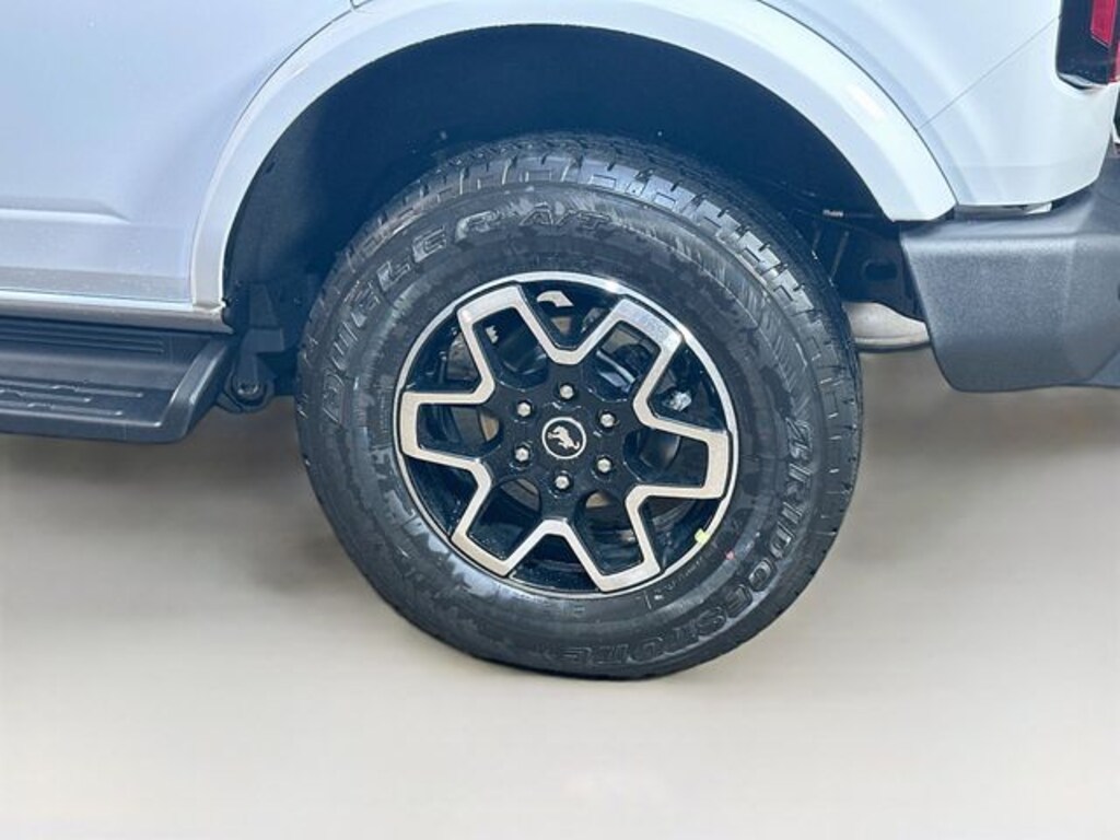 New 2026 Ford Bronco Outer Banks SUV
